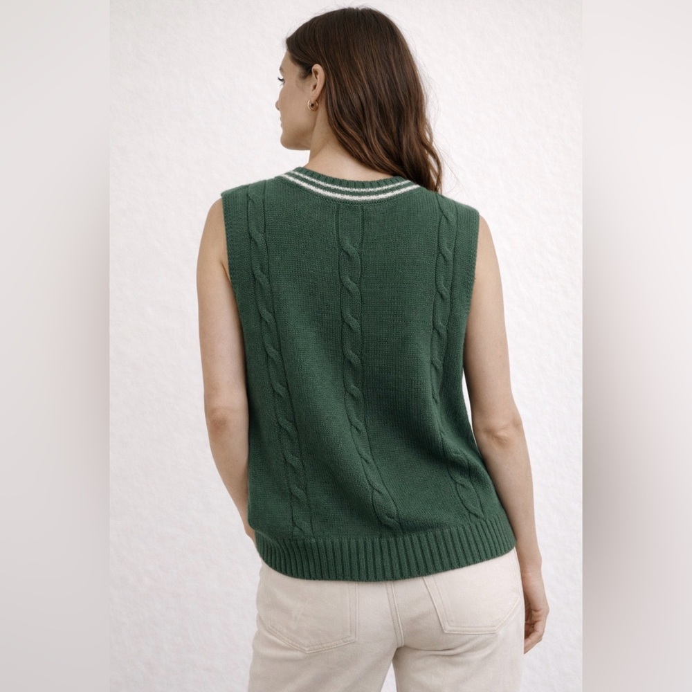 🍃 Forest Green Cable Knit Sweater Vest | Preppy V-Neck Knit - Picture 2 of 4